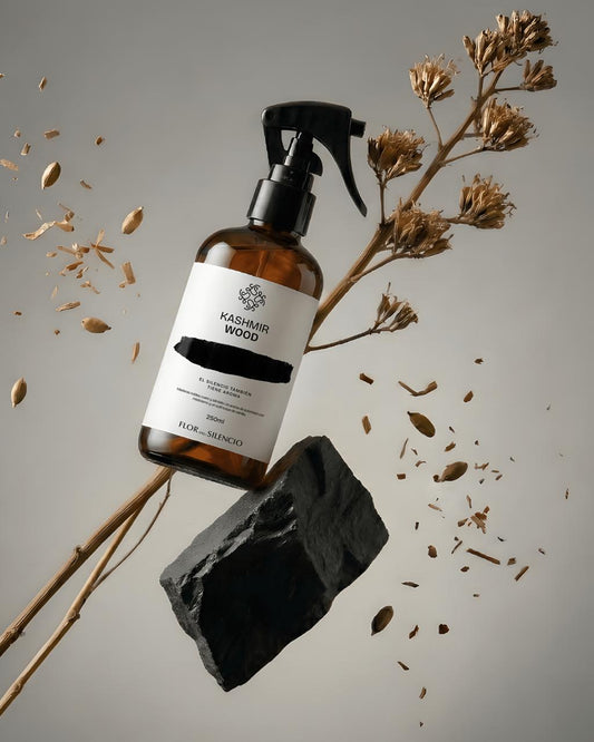 aromatizante spray hogar Kashmir Wood